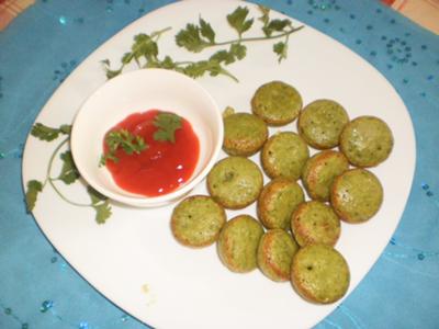 Green Spicy Appam - Hariyali Ginger Paniaram