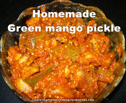 homemade green mango pickle - 500x408
